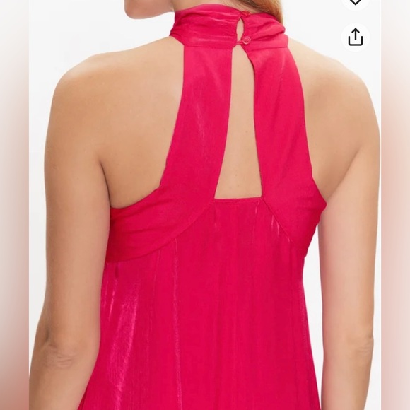 Fuchsia twisted halter dress - Picture 7 of 12